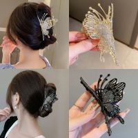 Luxury Crystal Butterfly Hair Claw For Women Fashion Geometric Hairpins Elegant Large Hair Clip Crab Shark Clip Hair Accessories