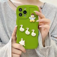 สร้อยข้อมือซิลิโคนนิ่มรูปเป็ดหญ้าสีเขียวน่ารักเคสสำหรับ Apple iPhone โทรศัพท์14 13 12 11 X XS XR Pro Max เคสด้านหลังทันสมัยจาก GGQcase