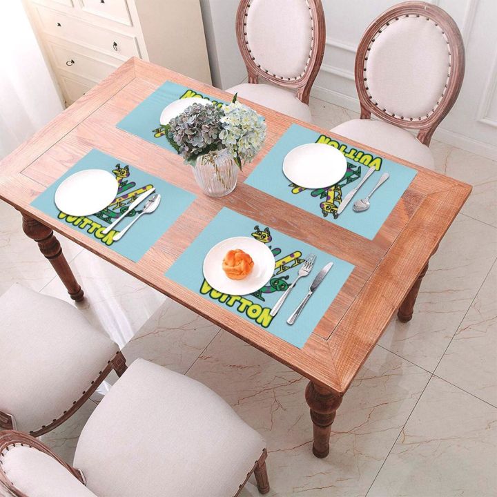 l-vuitto-แผ่นรองจานศิลปะแบบซักได้ลายที่วางจาน-pvc-โต๊ะตามกำหนดสำหรับตกแต่งบุฟเฟ่ต์อาหารเย็นในงานปาร์ตี้