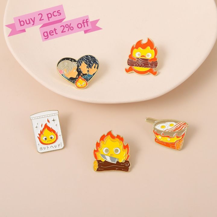 เข็มกลัดเคลือบ-calcifer-ลายเข็มกลัดการ์ตูนเอลฟ์สั่งทำเข็มกลัดและหมุดติดปกเข็มกลัดการ์ตูนเครื่องประดับลายการ์ตูนของขวัญสำหรับเด็กๆเพื่อนๆเข็มกลัดและเข็มกลัดแฟชั่น