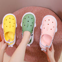 Cartoon Skidproof Shoes Thick-bottomed Shark Couple Slippers High Quality Stepping on Shit Slippers Funny Cartoon Sandals