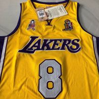 Classic Hot Sale Kobe Jersey MN Lakers No. 8 Yellow V-Neck 01-02 Game Season Full Embroidered Sportswear Basketball Uniform Men 397962