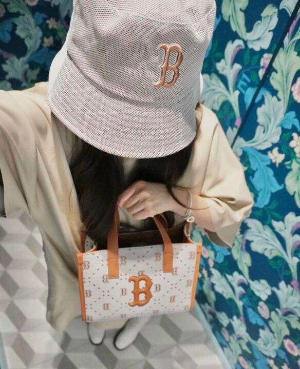 MLB KOREA Monogram Diamond Jacquard Bucket Bag Boston Red Sox