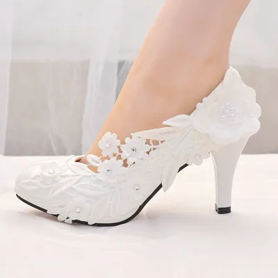 ﺴ 19 ฤดูใบไม้ร่วงใหม่ ขนาดใหญ่ สีขาว ปัก รองเท้าแต่งงาน รองเท้าเจ้าสาว ลูกไม้ รองเท้าเพื่อนเจ้าสาว รองเท้าผู้หญิง