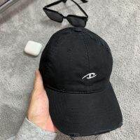 Letter D baseball cap for women simple embroidered cotton ripped high-end dome trend niche versatile peaked men