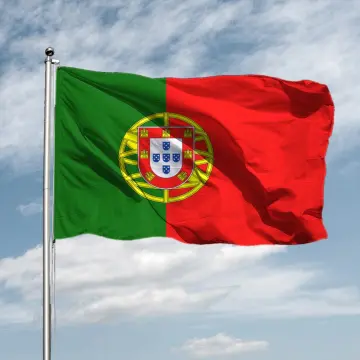 Quốc kỳ Bồ Đào Nha là niềm tự hào của đất nước này về mặt nghệ thuật và ý nghĩa. Những màu sắc đẹp mắt cùng với đường khối tinh tế đã làm nên tác phẩm nghệ thuật độc đáo và đáng ngưỡng mộ. Xem hình ảnh liên quan để bắt đầu hành trình khám phá sự đẹp của quốc kỳ Bồ Đào Nha.