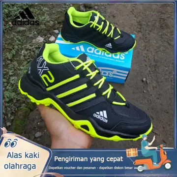 Foto sepatu shop adidas ax2