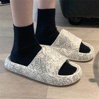 Article to the fashion popular logo graffiti cool summer slippers female Eva odor-proof soft bottom couples in street fashion slippers male