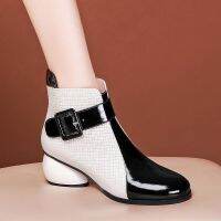 CODCornelia Henrietta [Spot] New middle heel fashion soft leather Martin fleece womens boots