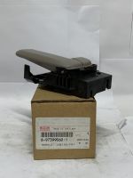 มือเปิดประตูตัวใน ISUZU UCR/S05 MU-7 แท้ เบอร์อะไหล่แท้ 8-97399060-1