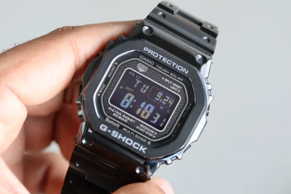 CASIO G-SHOCK 35th Anniversary Limited Edition GSHOCK GMW-B5000GD