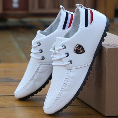 Mens Leather Casual Shoes Breathable Slip Men Driving Peas Shoes Spring and Autumn New Style Mens Shoes The British Sneakers
