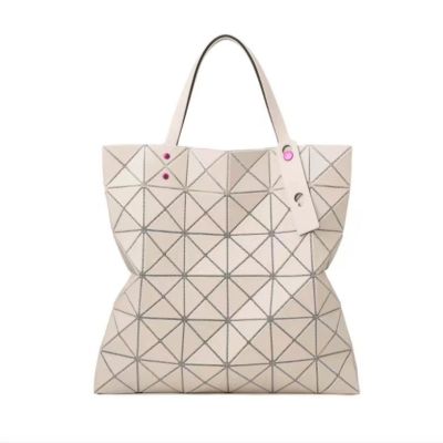 Japans Issey Miyake bag March new 6-grid large-capacity matte diamond bag one-shoulder handbag tote bag