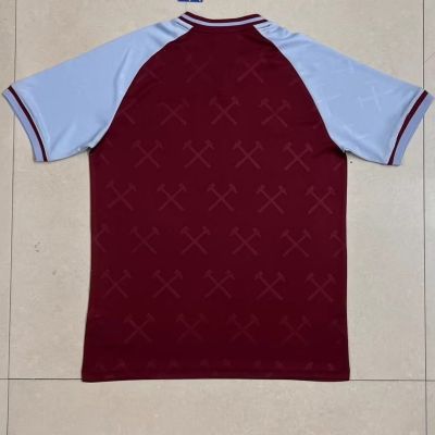 ✗  The new 2324 red west ham master white west ham 2 guest leisure sports training game football suits single shirts with short sleeves