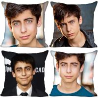 [$ AA ร้อน] Aidan Gallagher ปลอกหมอนหมอนตกแต่งบ้านคลุมมีซิปมองไม่เห็นปลอกหมอน40X40 45X45cm 0704