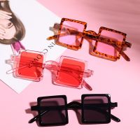 【hot】 2022 Children 39;s Sunglasses Ultraviolet-proof Eyeglass Kids Fashionable Small Rectangular UV400 Eyewear ！