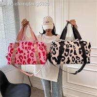 2023ร้อน☞ยี่ต้าย้ายัสรุ่น Jarak Pendek Kapasitas Besar Tas Koper Selempang Olahraga Pria Wanita