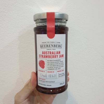 ☘️โปรส่งฟรี☘️ Beerenberg Strawberry jam 300 gram. แยมสตรอเบอร์รี่ ตรา บีเรนเบอร์ก มีเก็บปลายทาง