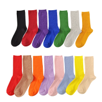 20 Cnady สี Harajuku R ผู้หญิงหลวมถุงเท้าผ้าฝ้ายน่ารักเกาหลีสีทึบกลางหลอด Sox สำหรับสุภาพสตรี Schoolgirls Designer