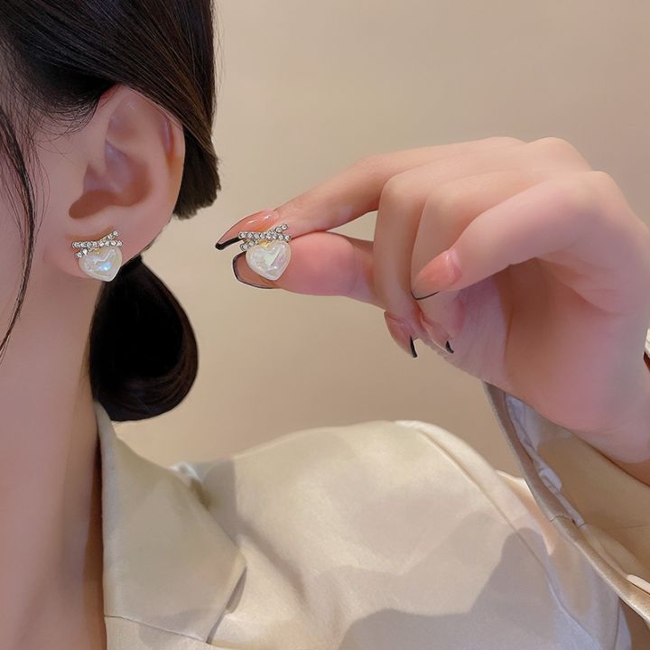 cod-south-korea-dongdaemun-earrings-net-wholesale