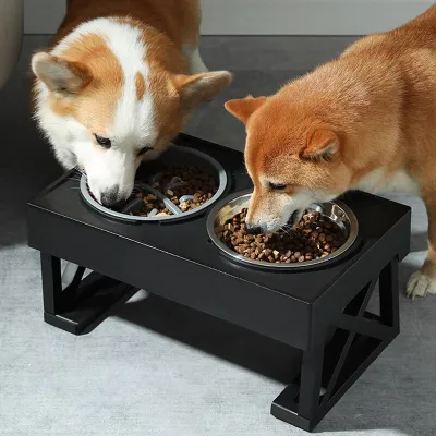 ชามอาหารสุนัขสุนัขที่ให้อาหารแมวชามใส่น้ำเลี้ยงพร้อมโต๊ะยกชามใส่อาหารปรับความสูงได้ช้าเป็นสองเท่า