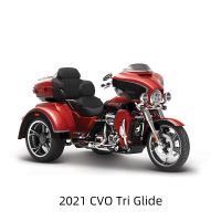 Maisto 1:12 2021 Harley Davidson CVO ตัวเลื่อนเชือกสามก้านทริกเกอร์ตายหล่อยานพาหนะสะสมของเล่นแบบจำลองรถมอเตอร์ไซค์