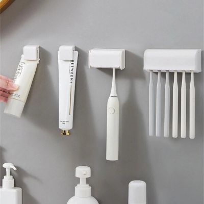 ที่ใส่แปรงสีฟันติดผนังแบบไม่เจาะติดในห้องน้ำพร้อมฝาปิดกันน้ำและกันฝุ่นที่เก็บแปรงสีฟัน