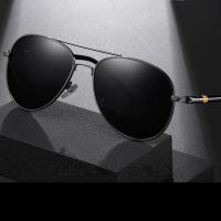 Metal Retro Polarized Sunglasses for Men Driving Glasses with UV400 Lens