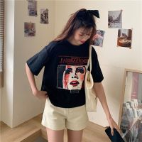 Crop top Cartoon avatar White printed T-shirt Women