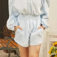 lookbooklookbook pompom shorts blue scott กางเกงขาสั้น ลายสก็อต สีฟ้า