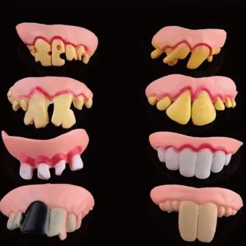 Răng hô giả làm từ chất liệu gì?