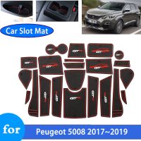 แผ่นกันลื่นประตูรถยนต์สำหรับ Peugeot 5008 5008GT 2017 2018 2019กันพรมเช็ดเท้าหน้าประตูสติกเกอร์รูปคนเต้นตกแต่งภายในที่รองแก้ว