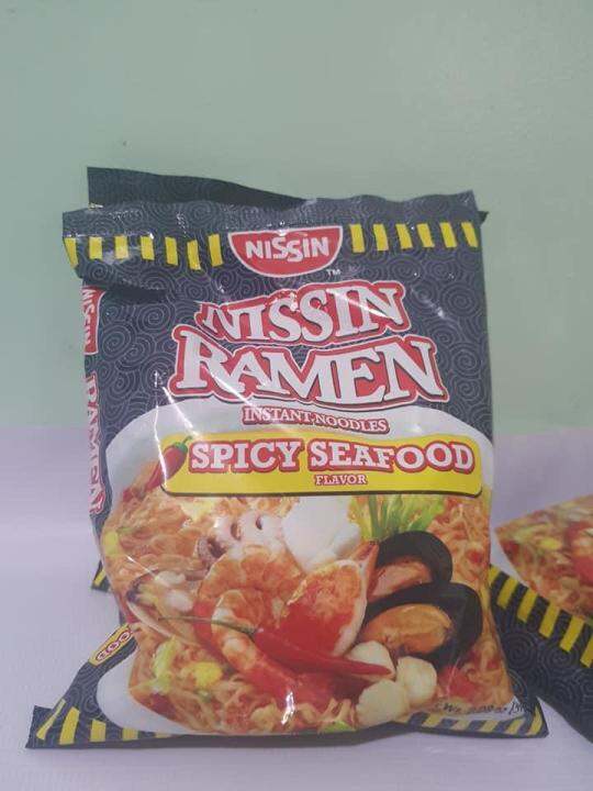 NISSIN RAMEN Instant Noodles Spicy Seafood Flavor (20 packs x 55 grams
