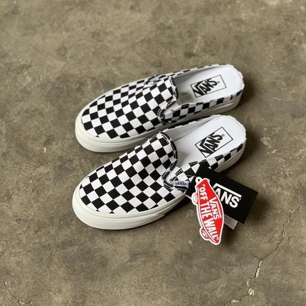 Deliver Fast Onhand VANS Slip-On Black and White Mule Chessboard