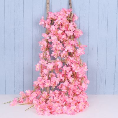 [AYIQ Flower Shop] ดอกซากุระประดิษฐ์1.8เมตรมงกุฎดอกไม้งานแต่งงานการตกแต่งไม้เลื้อยผ้าไหมปลอมเถาสำหรับงานปาร์ตี้โค้งการตกแต่งบ้านสตริง