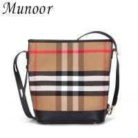 Munoor หนังวัวแท้ + ผ้าใบผ้าผู้หญิงสลิงกระเป๋าสะพาย (สีดำ)