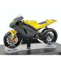 1:18 YAMAHA YZR-M1 TEST SEPANG 2006 VR46 DIECAST RACING MOTORCYCLE