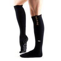 ถุงเท้าโยคะ ยี่ห้อ TAVINIOR - STELLA KNEE HIGH GRIP SOCKS