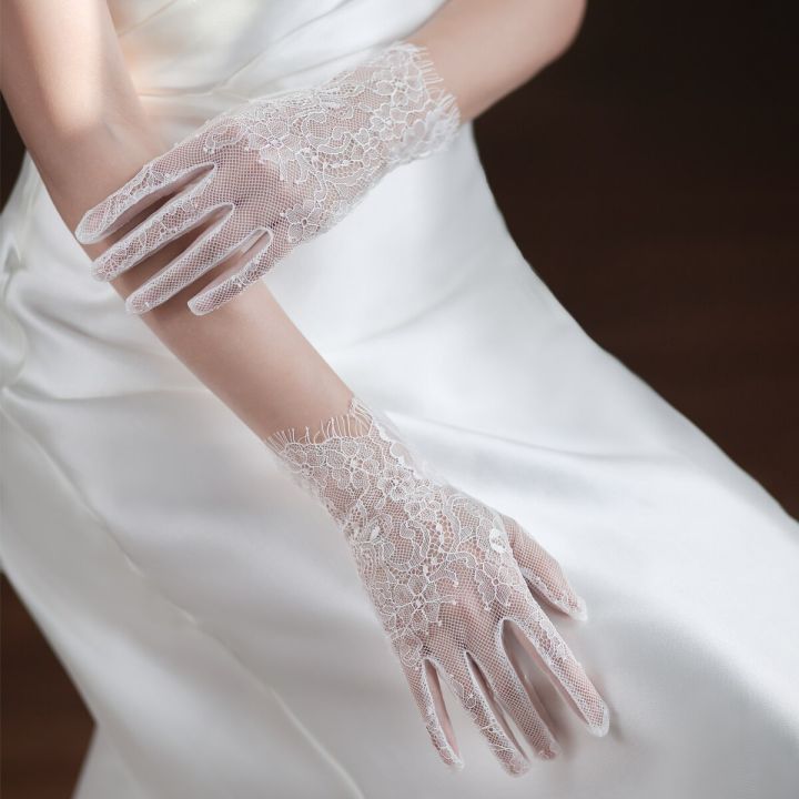 wg062แต่งงานเจ้าสาวขาสั้นสีขาวผ้าโปร่งประดับนิ้วลูกไม้ที่สวมข้อมือของเพื่อนเจ้าสาว