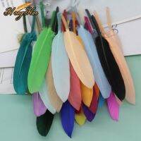 50Pcs Natural Goose Feather 10-15cm Colourful Small Straight Knife Plumes for Wedding Party Clothing Decoration DIY Crafts