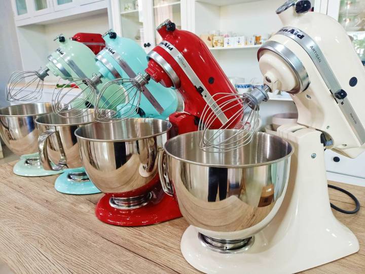 เครื่องผสมอาหาร-kitchenaid-artisan-รุ่น-5ksm150-อุปกรณ์ครบชุด