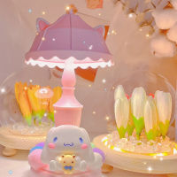 Sanrio Kawaii อะนิเมะ H Ello K Itty Cinnamoroll Diy ไฟกลางคืนขนาดเล็กน่ารักการ์ตูนโคมไฟตั้งโต๊ะป้องกันดวงตาชาร์จของขวัญสำหรับสาวๆ