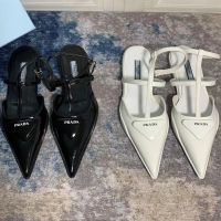 2023 Pradaˉsummer pointed toe flat sandal shoes for women