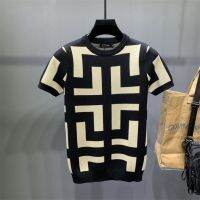 Fendi เสื้อยืดแขนสั้นผู้ชาย,เสื้อสเวตเตอร์แขนสั้นเสื้อสเวตเตอร์ผ้าแจ็คการ์ดเข้ารูปเสื้อครึ่งแขนเสื้อ