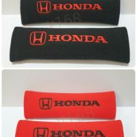 โปรโมชั่น นวมหุ้มเข็มขัดนิรภัยแพ็คคู่ (2 ชิ้น )ปัก Honda สีแดง และสีดำ ราคาถูก เบาะ  เบาะรองหลัง เบาะรองนั่ง เบาะเดิม