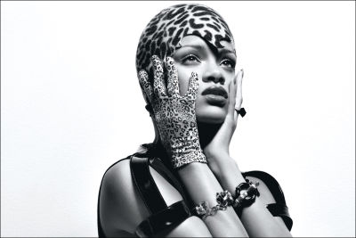 โปสเตอร์ Rihanna ริฮานน่า Rapper แร็พเปอร์ Hip Hop ฮิปฮอป Music Poster รูปภาพ ของสะสม ของแต่งบ้าน ของแต่งห้อง โปสเตอร์แต่งห้อง โปสเตอร์ติดผนัง 77poster
