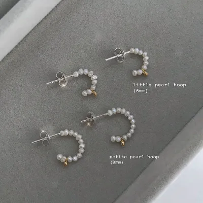 grumpy, pearl hoop earrings (ราคาต่อคู่/price per pairs)
