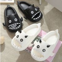 Women Slippers Shark Clapper Cloud Slides Sandals Summer Indoor Non Slip Cute Kawai Eva Men Male Ladies Funny Home Shoes Female House Slippers