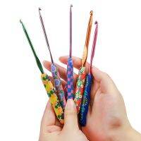 【CC】 New Russian 1Pcs Crochet Hooks 2.0-10.0MM Nedles Pattern Knitting Needles for Yarn