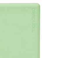 Manduka บล็อกโยคะรุ่น Recycled Foam Yoga Block (Limited Edition) - Green Ash (9" L x 6" W x 4" D)